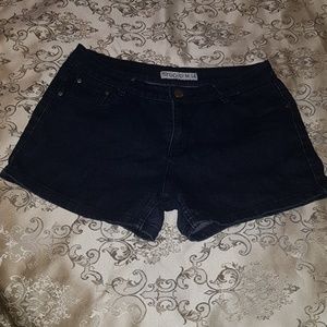Studio M Short Jean Size 14